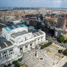 Load image into Gallery viewer, La stazione centrale: un mondo di aquile e leoni, dei e imperatori - miguidi