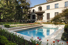 Load image into Gallery viewer, Il fascino discreto della borghesia: Villa Necchi Campiglio e dintorni | miguidi