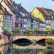 Load image into Gallery viewer, Atmosfere natalizie tra Svizzera, Francia e Germania | miguidi