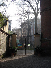 Load image into Gallery viewer, L'altra Brera: la biblioteca nazionale braidense e l'orto botanico - miguidi