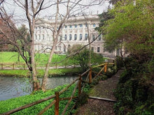 Load image into Gallery viewer, La villa reale di Milano e il suo giardino proibito - miguidi