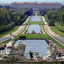 Load image into Gallery viewer, La Reggia di Caserta, il Museo di Capodimonte, Ercolano e tanto altro | miguidi | 