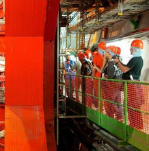 Load image into Gallery viewer, Visita al Cern e alla citt&agrave; di Ginevra | miguidi | 