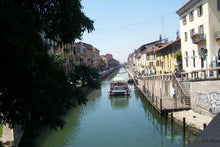 Load image into Gallery viewer, Bentornati navigli! Navigazione e passeggiata lungo il Naviglio e la nuova darsena | miguidi