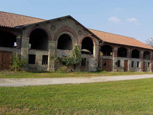 Load image into Gallery viewer, Gli angoli segreti del parco di monza: cascine, mulini e la sede rai way! - miguidi