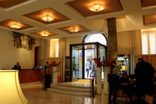 Load image into Gallery viewer, Da antico monastero a hotel di lusso: benvenuti al Four Seasons! - miguidi