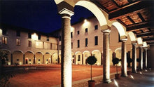 Load image into Gallery viewer, Villa Torretta, da residenza di delizia a magnifico hotel 4 stelle | miguidi