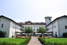 Load image into Gallery viewer, Villa Torretta, da residenza di delizia a magnifico hotel 4 stelle | miguidi