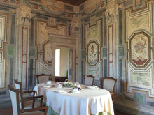 Load image into Gallery viewer, Villa Torretta, da residenza di delizia a magnifico hotel 4 stelle | miguidi