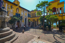 Load image into Gallery viewer, Il Vittoriale degli Italiani, Sal&ograve; e la splendida dimora "Ugo da Como" | miguidi