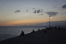 Load image into Gallery viewer, Pasqua a Trieste, citt&agrave; dalla "Scontrosa Grazia" | miguidi