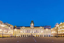 Load image into Gallery viewer, Pasqua a Trieste, citt&agrave; dalla "Scontrosa Grazia" | miguidi