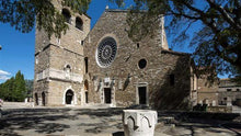 Load image into Gallery viewer, Pasqua a Trieste, citt&agrave; dalla "Scontrosa Grazia" | miguidi