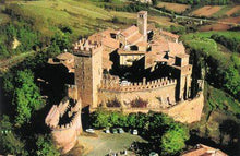 Load image into Gallery viewer, Atmosfere natalizie tra i borghi piacentini! | miguidi