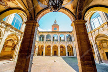 Load image into Gallery viewer, Bologna, tra goliardia e arte d'eccellenza, e il castello delle meraviglie! | miguidi