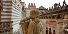 Load image into Gallery viewer, Bologna, tra goliardia e arte d'eccellenza, e il castello delle meraviglie! | miguidi